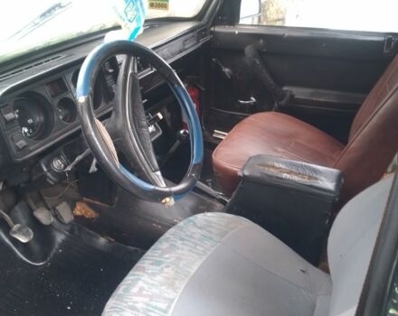 Зеленый ВАЗ 2105, объемом двигателя 1.3 л и пробегом 300 тыс. км за 652 $, фото 4 на Automoto.ua