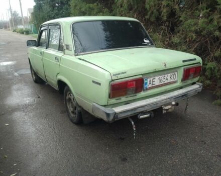 Зеленый ВАЗ 2105, объемом двигателя 1.3 л и пробегом 300 тыс. км за 652 $, фото 2 на Automoto.ua