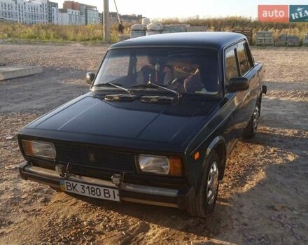 Зелений ВАЗ 2105, об'ємом двигуна 1.3 л та пробігом 92 тис. км за 800 $, фото 3 на Automoto.ua