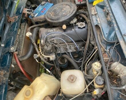 Зеленый ВАЗ 2105, объемом двигателя 1.3 л и пробегом 920 тыс. км за 358 $, фото 4 на Automoto.ua