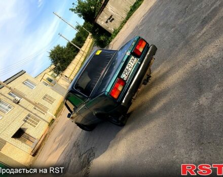 Зеленый ВАЗ 2105, объемом двигателя 1.5 л и пробегом 123 тыс. км за 550 $, фото 2 на Automoto.ua