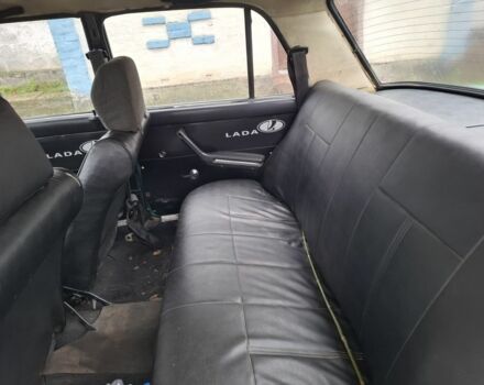 Зеленый ВАЗ 2105, объемом двигателя 0 л и пробегом 300 тыс. км за 428 $, фото 5 на Automoto.ua
