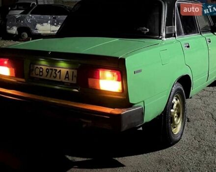 Зеленый ВАЗ 2105, объемом двигателя 1.5 л и пробегом 500 тыс. км за 600 $, фото 1 на Automoto.ua