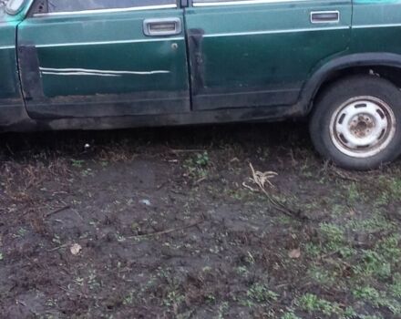 Зеленый ВАЗ 2105, объемом двигателя 0 л и пробегом 1000 тыс. км за 379 $, фото 6 на Automoto.ua