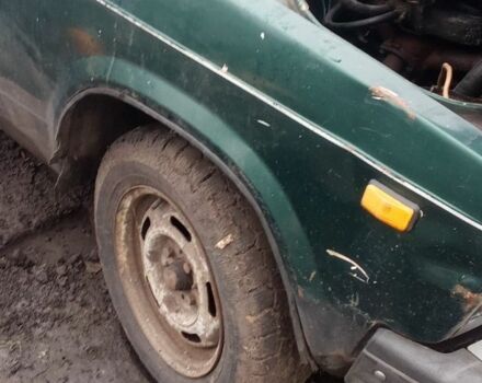 Зеленый ВАЗ 2105, объемом двигателя 0 л и пробегом 1000 тыс. км за 379 $, фото 11 на Automoto.ua