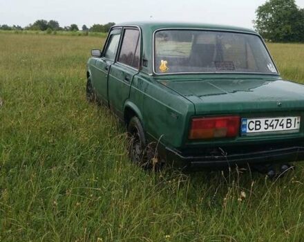 Зеленый ВАЗ 2105, объемом двигателя 1 л и пробегом 99 тыс. км за 413 $, фото 4 на Automoto.ua