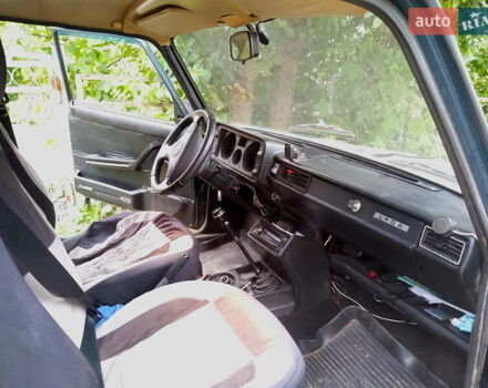 Зеленый ВАЗ 2105, объемом двигателя 1.5 л и пробегом 100 тыс. км за 300 $, фото 5 на Automoto.ua