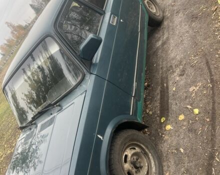 Зеленый ВАЗ 2105, объемом двигателя 1.5 л и пробегом 100 тыс. км за 572 $, фото 2 на Automoto.ua