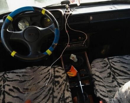 Зелений ВАЗ 2105, об'ємом двигуна 1.5 л та пробігом 100 тис. км за 617 $, фото 1 на Automoto.ua