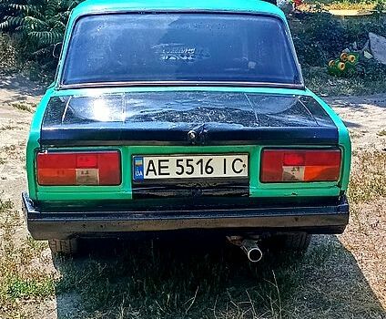 Зелений ВАЗ 2105, об'ємом двигуна 1.5 л та пробігом 0 тис. км за 500 $, фото 3 на Automoto.ua