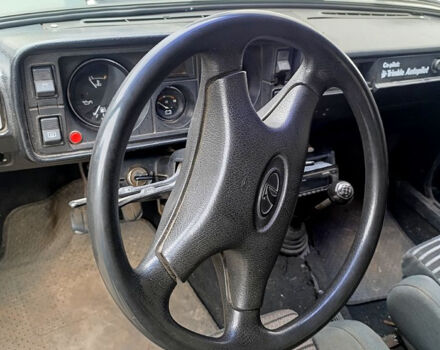 Зеленый ВАЗ 2105, объемом двигателя 1.5 л и пробегом 111 тыс. км за 950 $, фото 4 на Automoto.ua