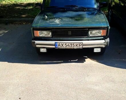 Зеленый ВАЗ 2105, объемом двигателя 1.5 л и пробегом 200 тыс. км за 1000 $, фото 1 на Automoto.ua