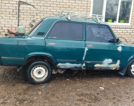 Зеленый ВАЗ 2105, объемом двигателя 1.3 л и пробегом 36 тыс. км за 378 $, фото 3 на Automoto.ua