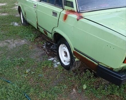 Зеленый ВАЗ 2105, объемом двигателя 0 л и пробегом 1 тыс. км за 267 $, фото 3 на Automoto.ua