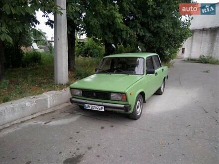 ВАЗ 2105 1981 в Умани на Automoto.ua Зеленый ВАЗ 2105, объемом двигателя 1.2 л и пробегом 150 тыс. км за 550 $, фото 1 на Automoto.ua