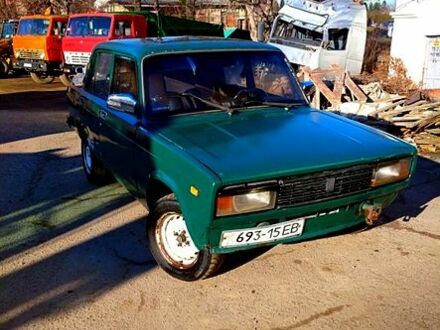 ВАЗ 2105 1982 в Кицмане на Automoto.ua Зеленый ВАЗ 2105, объемом двигателя 13 л и пробегом 0 тыс. км за 510 $, фото 1 на Automoto.ua