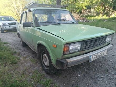 ВАЗ 2105 1983 в Днепре (Днепропетровске) на Automoto.ua Зеленый ВАЗ 2105, объемом двигателя 1.3 л и пробегом 70 тыс. км за 1100 $, фото 1 на Automoto.ua