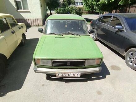 ВАЗ 2105 1984 в Белой Церкве на Automoto.ua Зеленый ВАЗ 2105, объемом двигателя 1.5 л и пробегом 100 тыс. км за 650 $, фото 1 на Automoto.ua