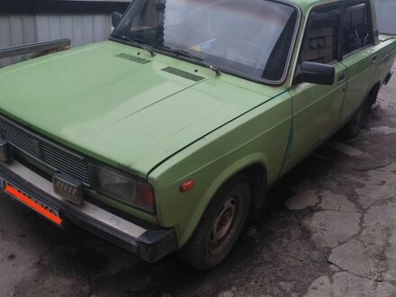 ВАЗ 2105 1985 у Павлограде на Automoto.ua Зелений ВАЗ 2105, об'ємом двигуна 1 л та пробігом 61 тис. км за 610 $, фото 1 на Automoto.ua