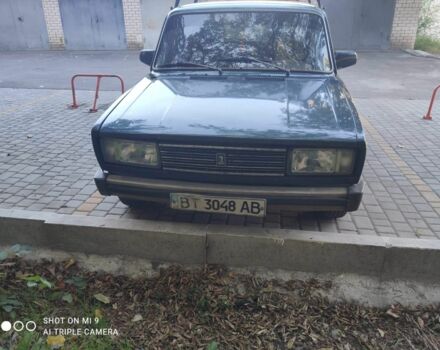 Зеленый ВАЗ 2105, объемом двигателя 1.6 л и пробегом 100 тыс. км за 700 $, фото 1 на Automoto.ua