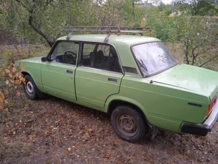 ВАЗ 2105 1985 в Хороле на Automoto.ua Зеленый ВАЗ 2105, объемом двигателя 0 л и пробегом 10 тыс. км за 500 $, фото 1 на Automoto.ua