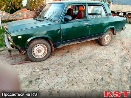 ВАЗ 2105 1987 в Чугуеве на Automoto.ua Зеленый ВАЗ 2105, объемом двигателя 15 л и пробегом 220 тыс. км за 157 $, фото 1 на Automoto.ua