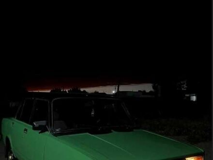 ВАЗ 2105 1988 в Чернигове на Automoto.ua Зеленый ВАЗ 2105, объемом двигателя 1.5 л и пробегом 500 тыс. км за 600 $, фото 1 на Automoto.ua