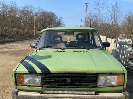 ВАЗ 2105 1990 в Голованевске на Automoto.ua Зеленый ВАЗ 2105, объемом двигателя 0 л и пробегом 8 тыс. км за 23000 $, фото 1 на Automoto.ua