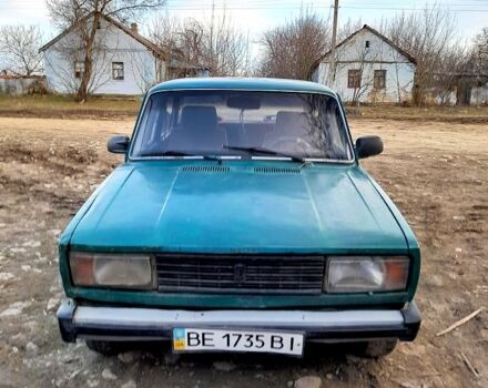 Зеленый ВАЗ 2105, объемом двигателя 1.3 л и пробегом 255 тыс. км за 500 $, фото 1 на Automoto.ua