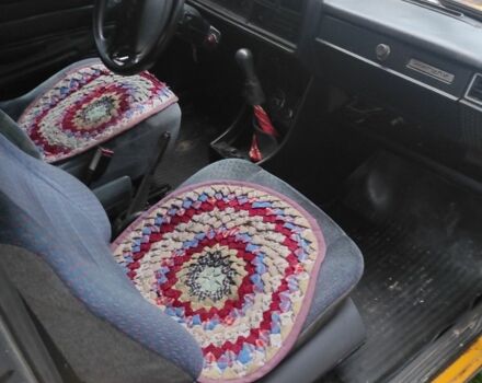 Помаранчевий ВАЗ 2105, об'ємом двигуна 1.3 л та пробігом 888 тис. км за 600 $, фото 3 на Automoto.ua