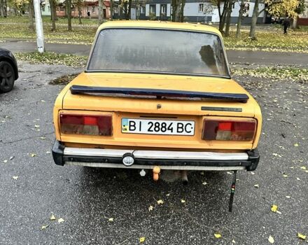Оранжевый ВАЗ 2105, объемом двигателя 0 л и пробегом 200 тыс. км за 333 $, фото 1 на Automoto.ua