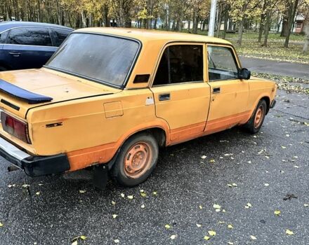 Оранжевый ВАЗ 2105, объемом двигателя 0 л и пробегом 200 тыс. км за 333 $, фото 2 на Automoto.ua