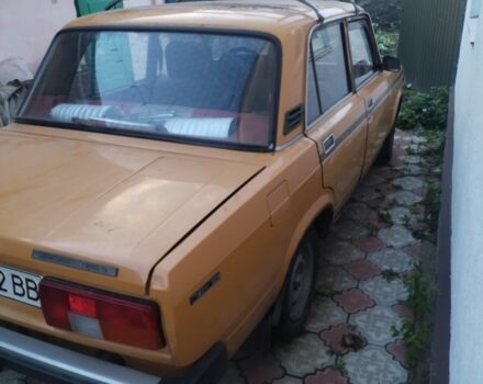 Оранжевый ВАЗ 2105, объемом двигателя 1.3 л и пробегом 300 тыс. км за 800 $, фото 2 на Automoto.ua