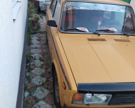 Оранжевый ВАЗ 2105, объемом двигателя 1.3 л и пробегом 300 тыс. км за 800 $, фото 3 на Automoto.ua