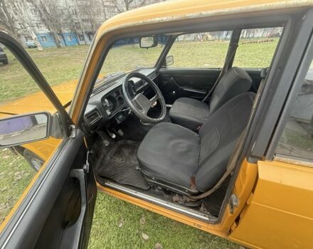 Оранжевый ВАЗ 2105, объемом двигателя 1.3 л и пробегом 89 тыс. км за 710 $, фото 8 на Automoto.ua