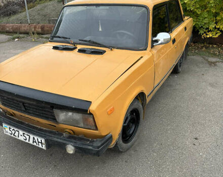 Оранжевый ВАЗ 2105, объемом двигателя 1.3 л и пробегом 200 тыс. км за 400 $, фото 1 на Automoto.ua