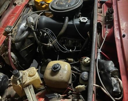 Оранжевый ВАЗ 2105, объемом двигателя 1.5 л и пробегом 82 тыс. км за 750 $, фото 4 на Automoto.ua