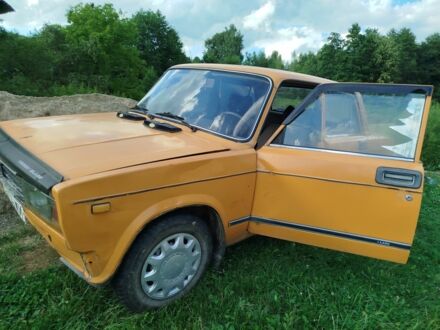 ВАЗ 2105 1983 в Косове на Automoto.ua Оранжевый ВАЗ 2105, объемом двигателя 1.3 л и пробегом 100 тыс. км за 388 $, фото 1 на Automoto.ua
