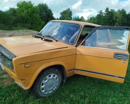 Помаранчевий ВАЗ 2105, об'ємом двигуна 1.3 л та пробігом 100 тис. км за 388 $, фото 1 на Automoto.ua