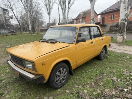 Оранжевый ВАЗ 2105, объемом двигателя 1.3 л и пробегом 89 тыс. км за 710 $, фото 1 на Automoto.ua