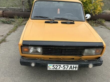 Оранжевый ВАЗ 2105, объемом двигателя 1.5 л и пробегом 200 тыс. км за 456 $, фото 1 на Automoto.ua