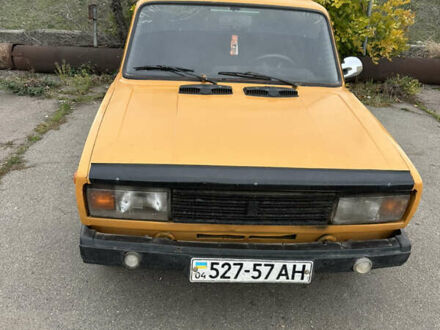 Оранжевый ВАЗ 2105, объемом двигателя 1.3 л и пробегом 200 тыс. км за 400 $, фото 1 на Automoto.ua