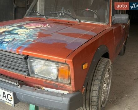 Помаранчевий ВАЗ 2105, об'ємом двигуна 1.57 л та пробігом 900 тис. км за 1200 $, фото 1 на Automoto.ua