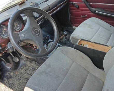Білий ВАЗ 2106, об'ємом двигуна 1.3 л та пробігом 100 тис. км за 476 $, фото 6 на Automoto.ua