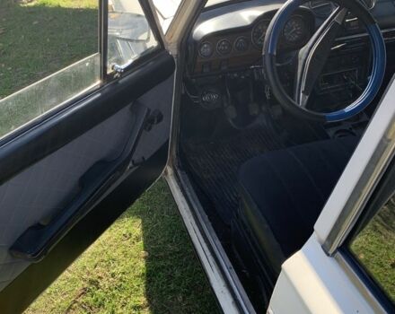 ВАЗ 2106 1990 в Николаеве на Automoto.ua Белый ВАЗ 2106, объемом двигателя 1.3 л и пробегом 3 тыс. км за 1000 $, фото 3 на Automoto.ua