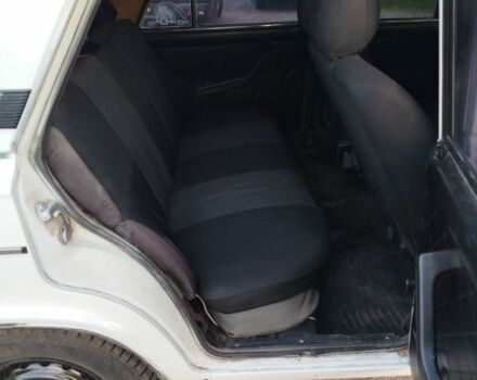 ВАЗ 2106 1991 в Глухове на Automoto.ua Белый ВАЗ 2106, объемом двигателя 1.3 л и пробегом 65 тыс. км за 900 $, фото 1 на Automoto.ua