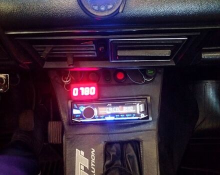 Белый ВАЗ 2106, объемом двигателя 1.6 л и пробегом 0 тыс. км за 900 $, фото 9 на Automoto.ua