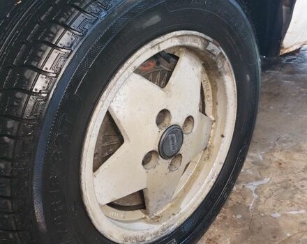 Белый ВАЗ 2106, объемом двигателя 1.6 л и пробегом 98 тыс. км за 387 $, фото 1 на Automoto.ua