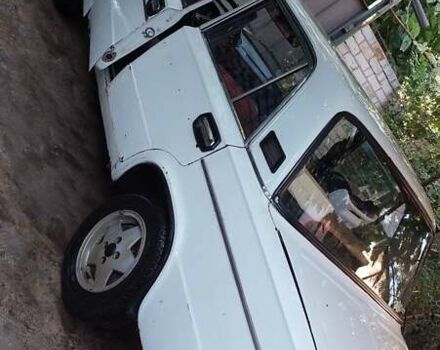 Белый ВАЗ 2106, объемом двигателя 1.6 л и пробегом 98 тыс. км за 321 $, фото 1 на Automoto.ua