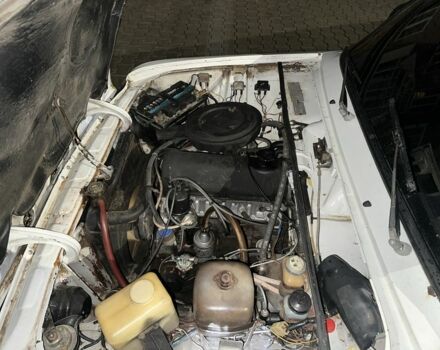 ВАЗ 2106 1978 в Одессе на Automoto.ua Белый ВАЗ 2106, объемом двигателя 1.5 л и пробегом 80 тыс. км за 1000 $, фото 6 на Automoto.ua